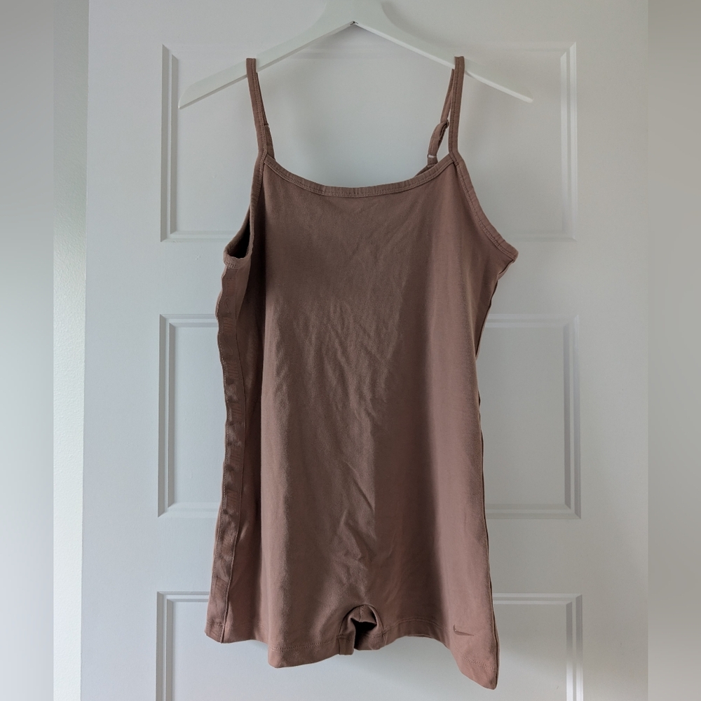 Nike Sportswear Bodysuit Size Large